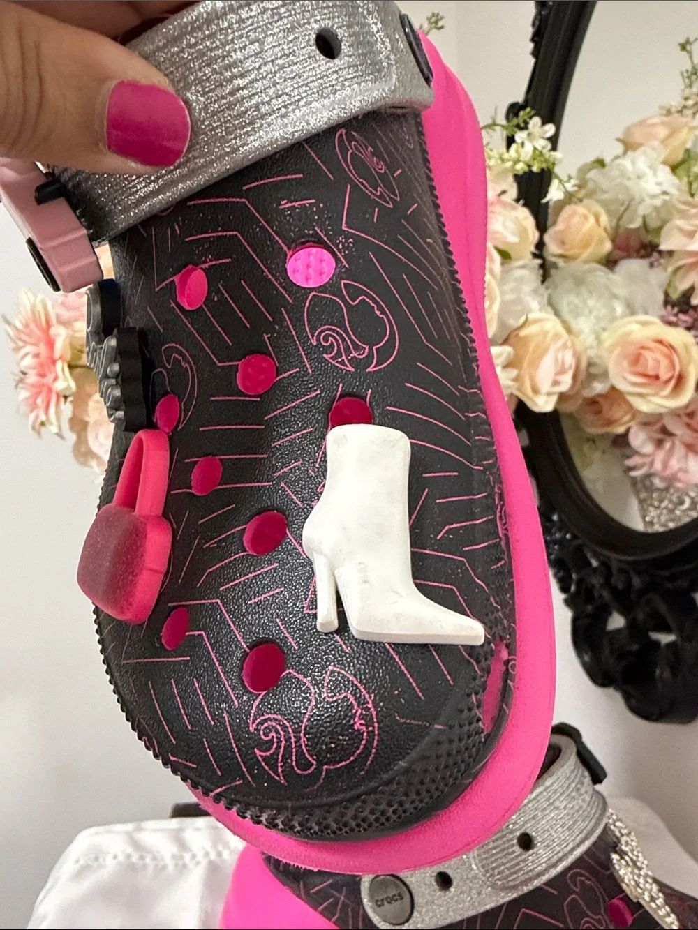 Barbie fun clogs